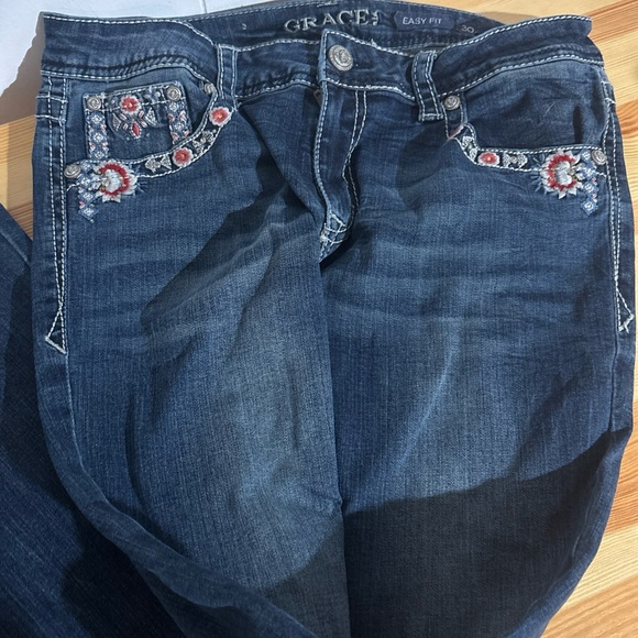 Grace in LA Blue Boot Cut Jeans with Embroidery - Picture 4 of 7